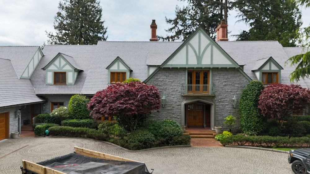 Finished composite shake estate, front elevation